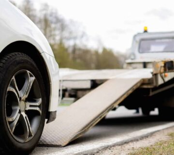 معایب استفاده از یدک کش و کامیون خودروبرعبارتند از: